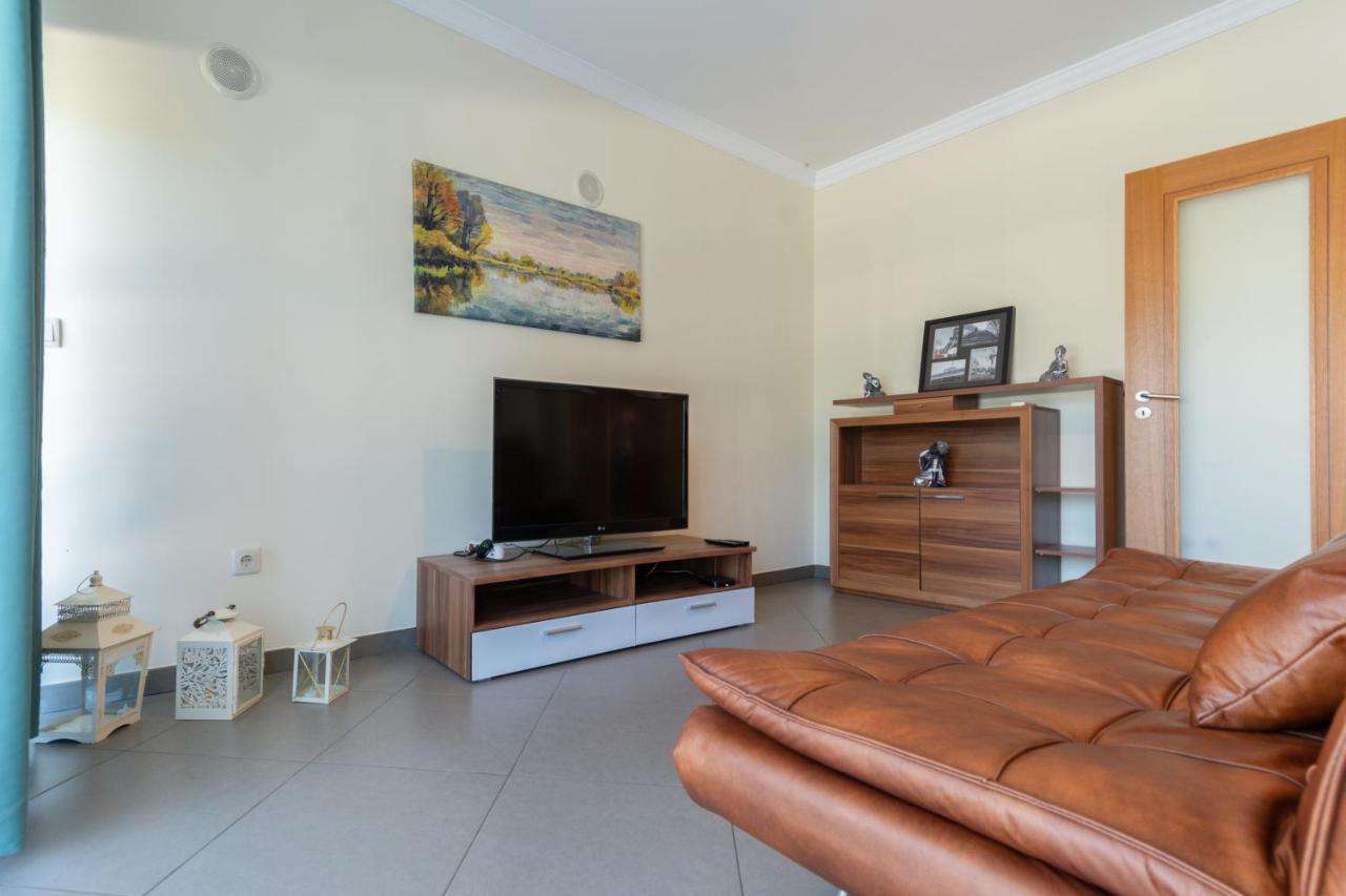 Apartamento Mae Soberana ローレ エクステリア 写真